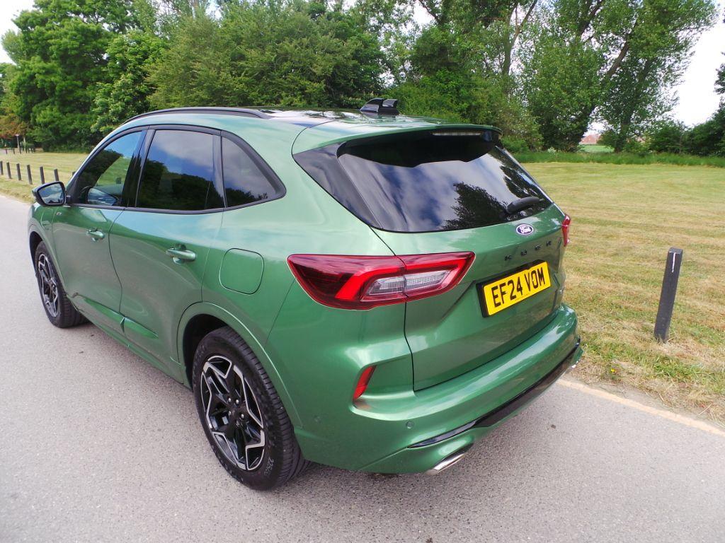 Ford Kuga 2.5 PHEV ST-Line X 5dr CVT