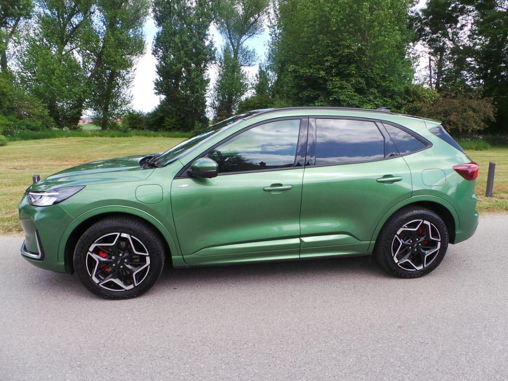 Ford Kuga 2.5 PHEV ST-Line X 5dr CVT
