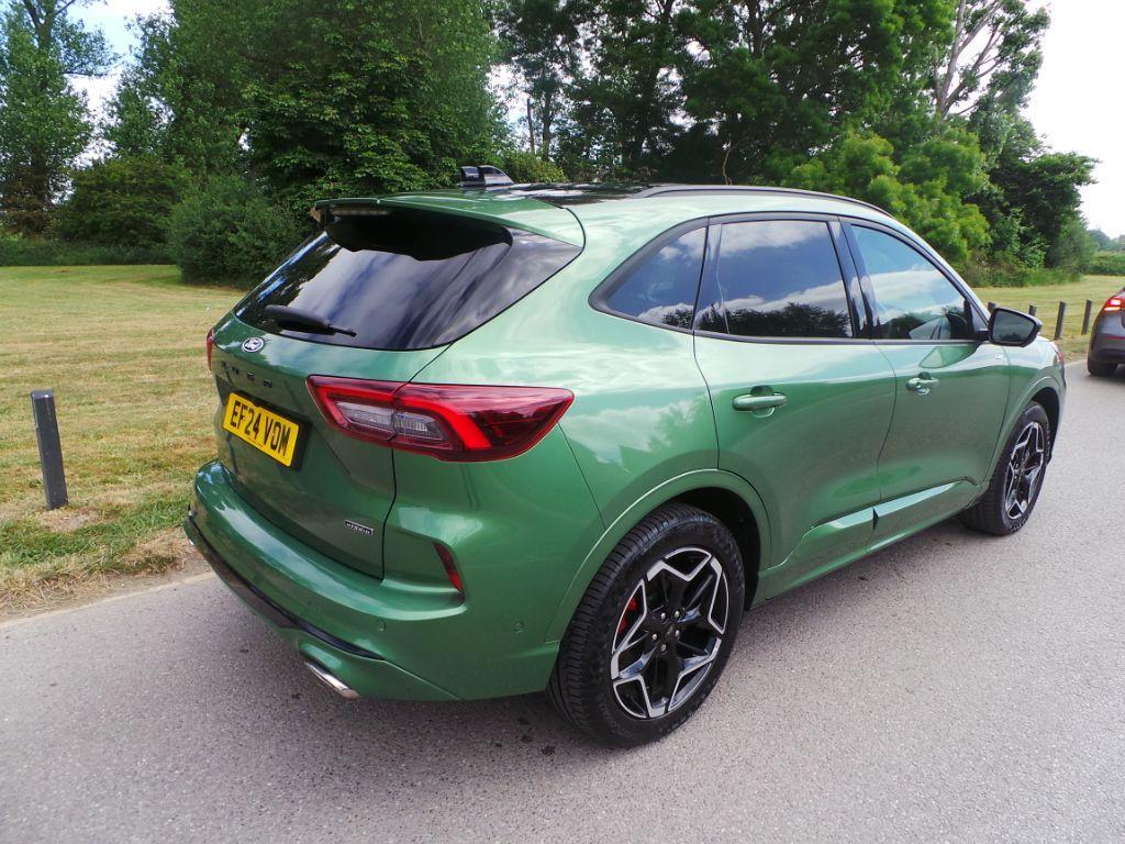 Ford Kuga 2.5 PHEV ST-Line X 5dr CVT