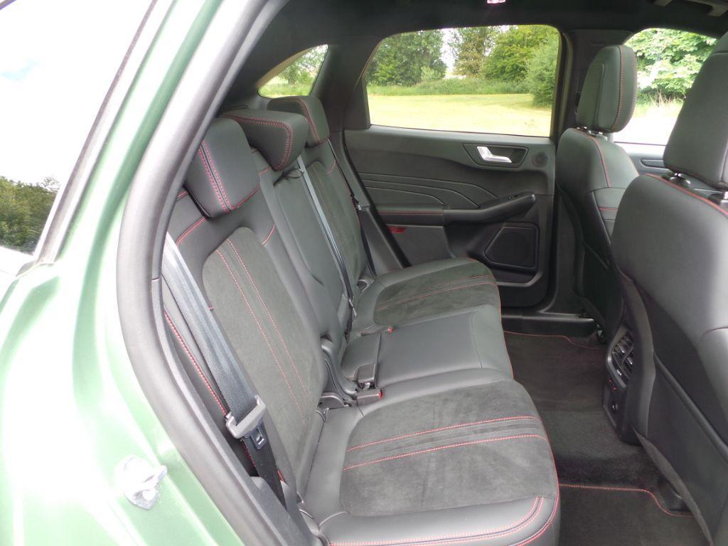 Ford Kuga 2.5 PHEV ST-Line X 5dr CVT