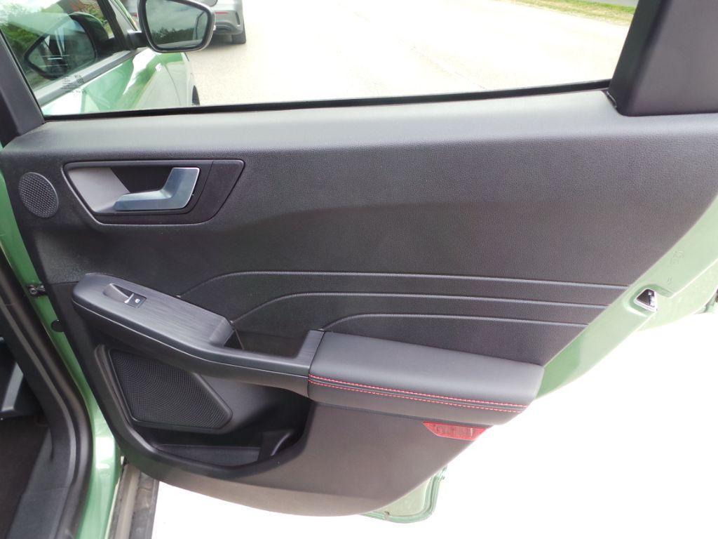 Ford Kuga 2.5 PHEV ST-Line X 5dr CVT