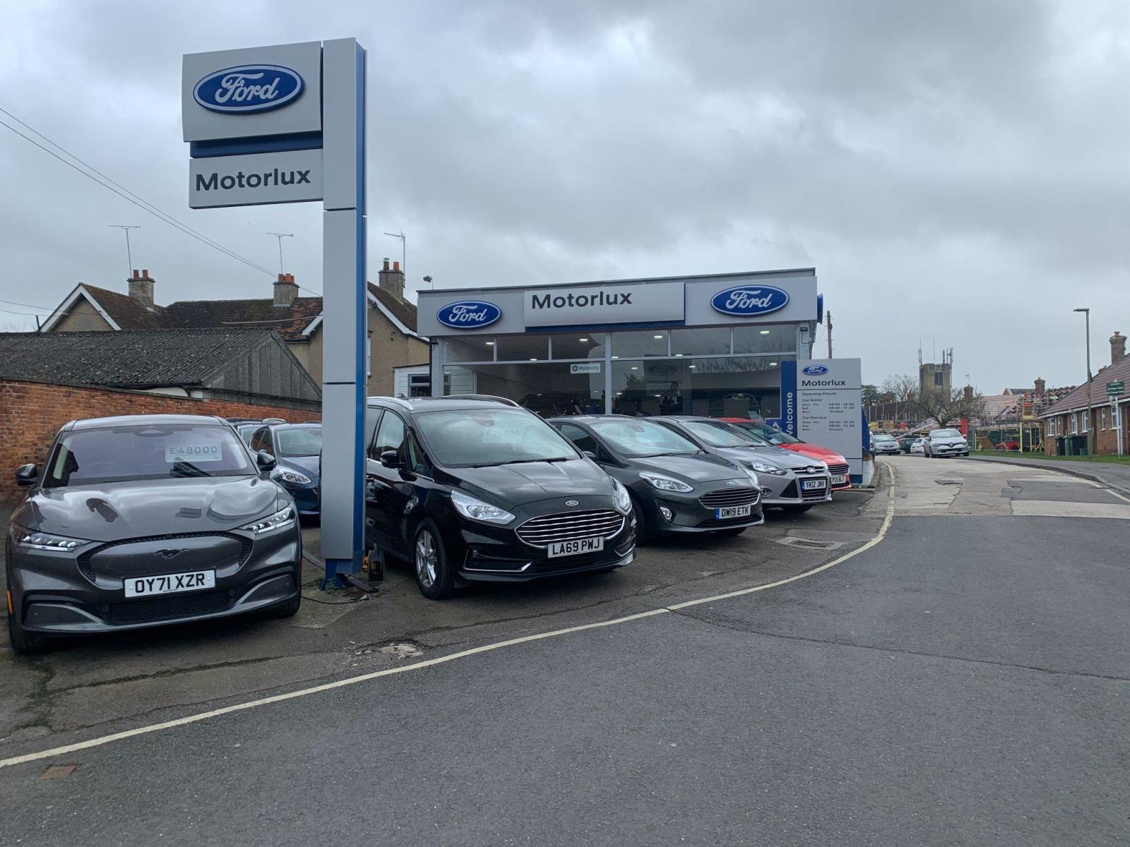 Ford Kuga 2.5 PHEV ST-Line X 5dr CVT